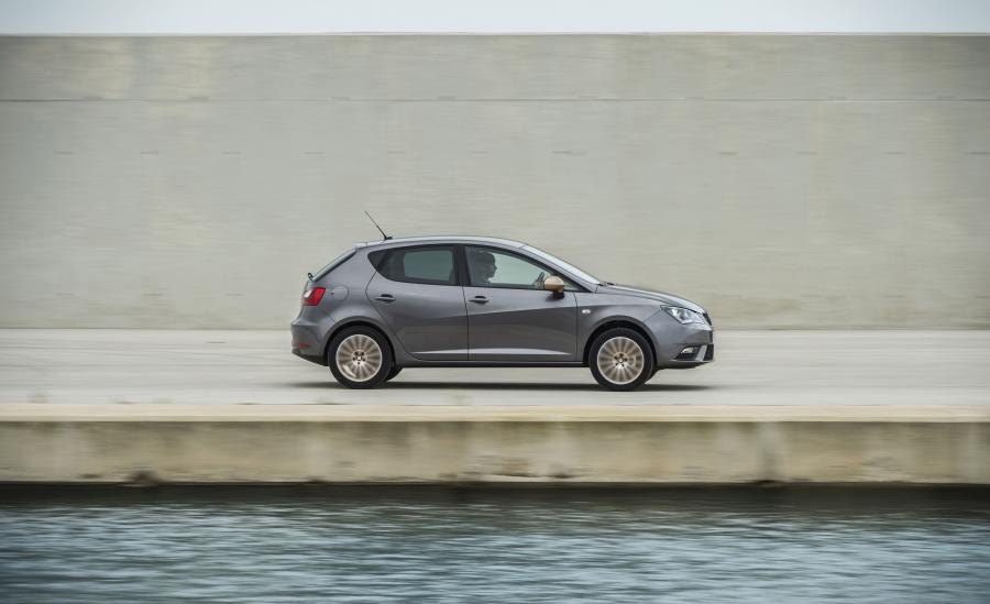  Seat Ibiza 2015 года  (фото 25 из 35)
